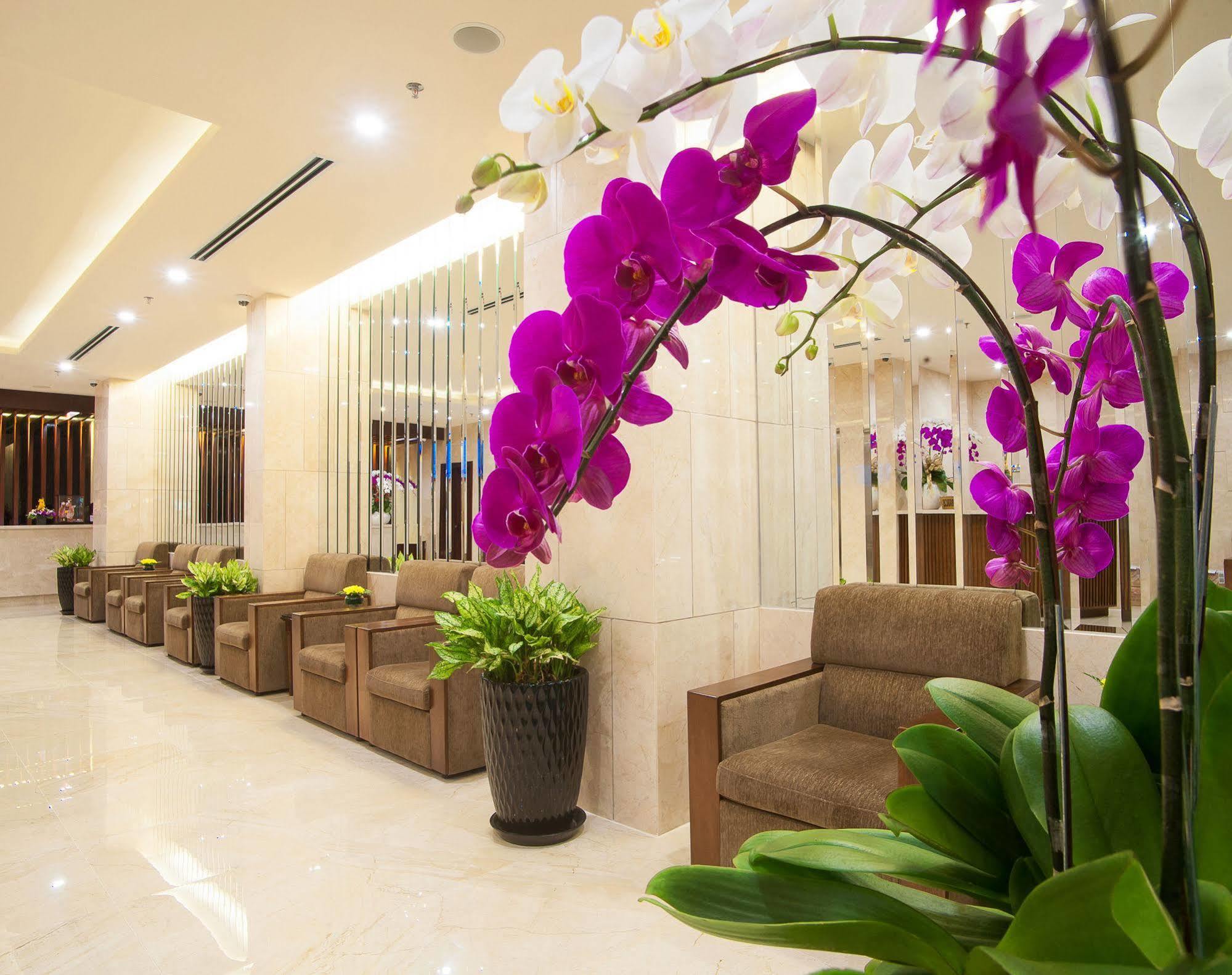 Nhat Ha 1 Hotel Hô Chi Minh-Ville Extérieur photo