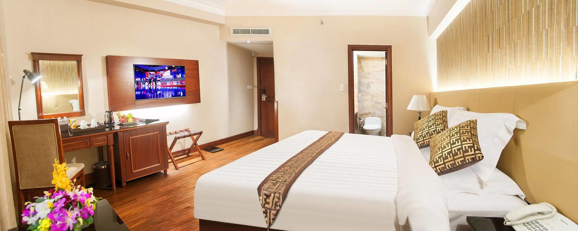 Nhat Ha 1 Hotel Hô Chi Minh-Ville Extérieur photo