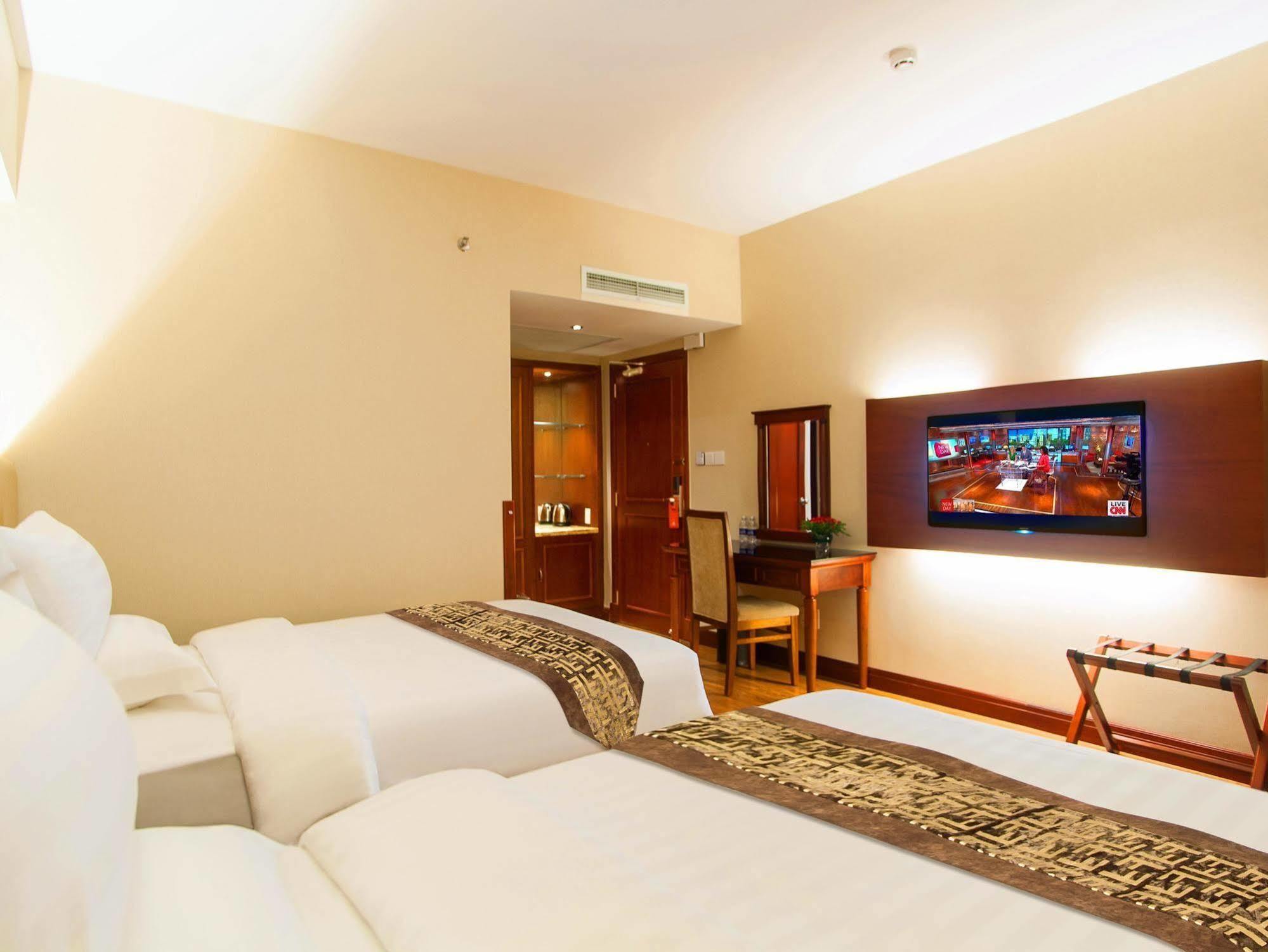 Nhat Ha 1 Hotel Hô Chi Minh-Ville Extérieur photo